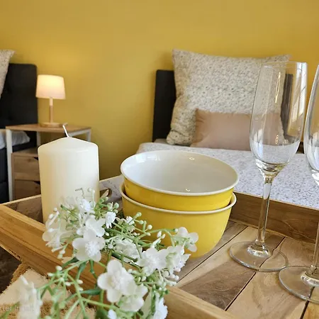 Sunshine - Mit 3 Schlafzimmern, Businesswohnung, Pendler, Monteurzimmer Und Familien Nähe