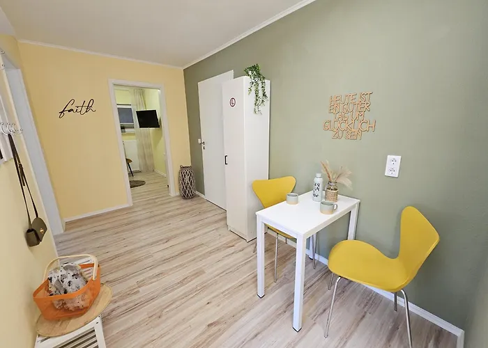 公寓 Sunshine - Mit 3 Schlafzimmern, Businesswohnung, Pendler, Monteurzimmer Und Familien Naehe 萨尔茨吉特